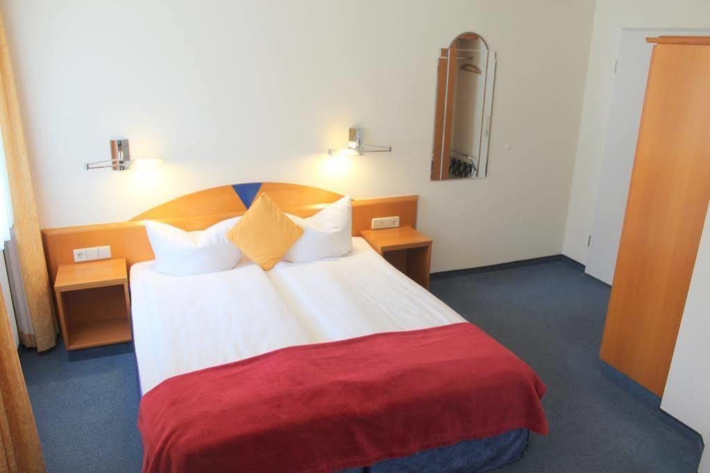 City Hotel Freiburg Экстерьер фото