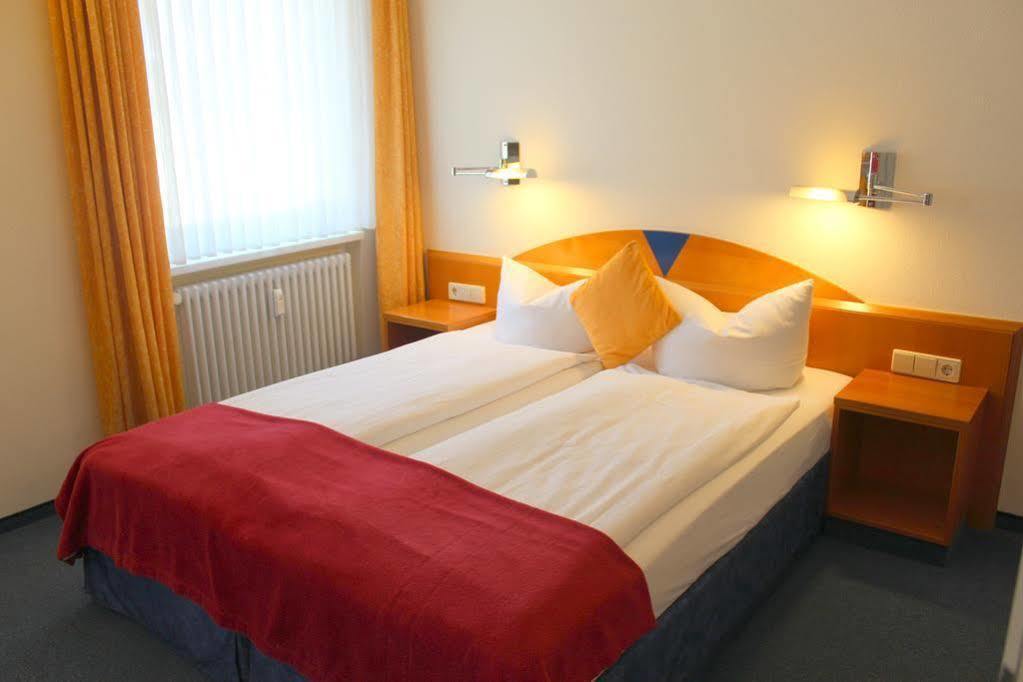 City Hotel Freiburg Экстерьер фото